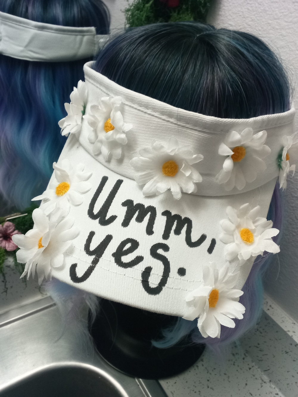 White Daisy Visor with "Umm, yes." Script